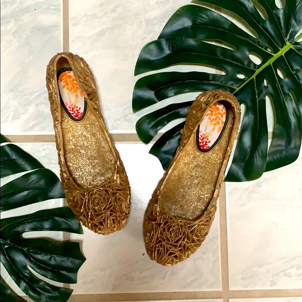 Cute never used sparkly women’s shoes